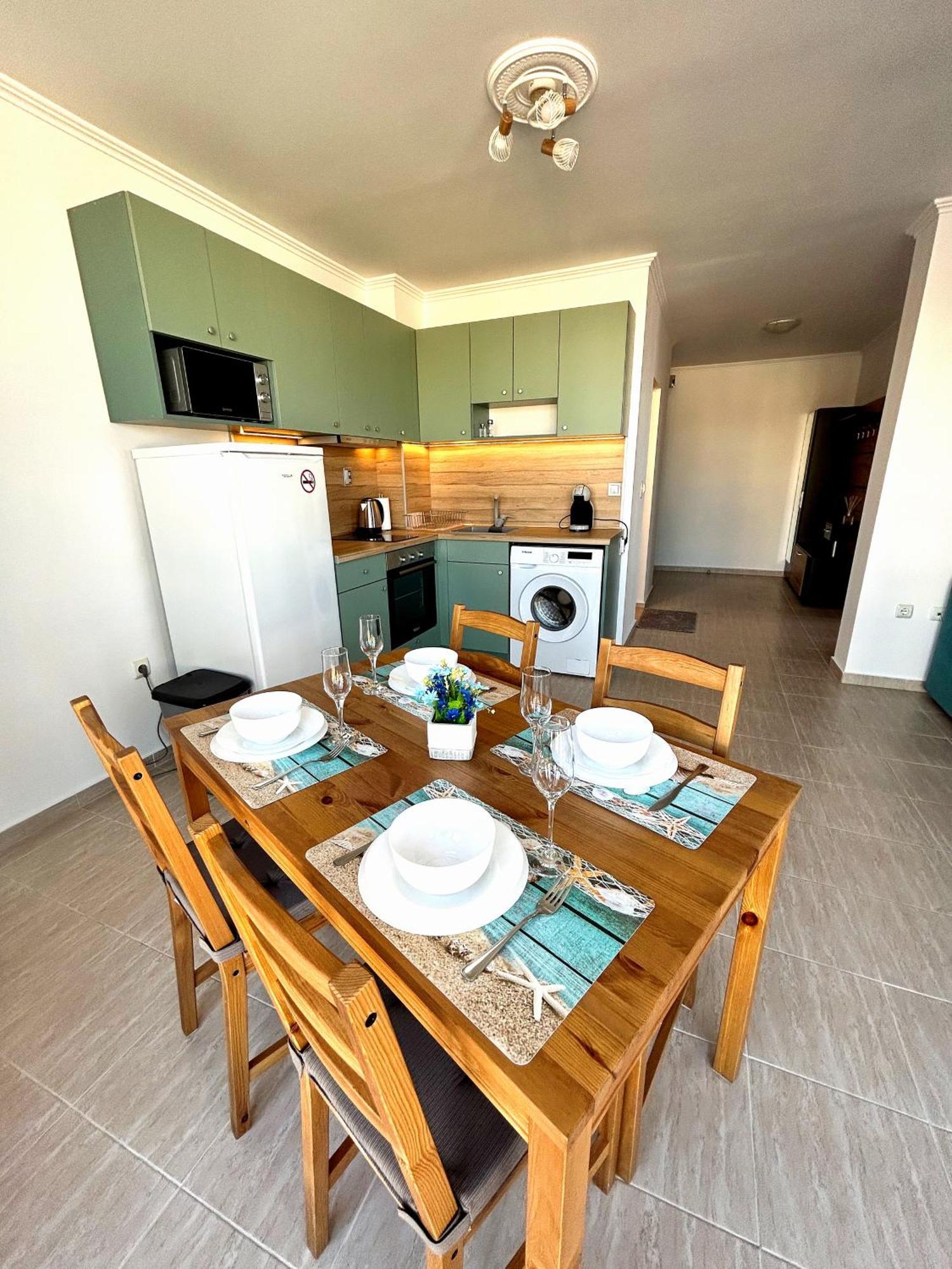 Apartment Calabria Sveti Vlas Bagian luar foto