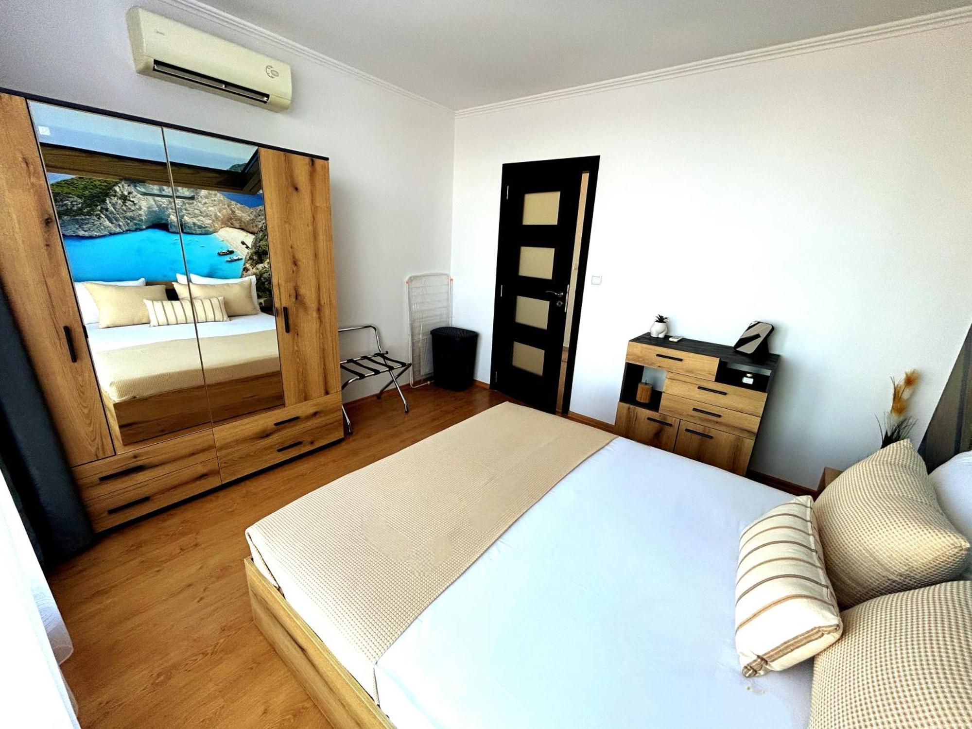 Apartment Calabria Sveti Vlas Bagian luar foto