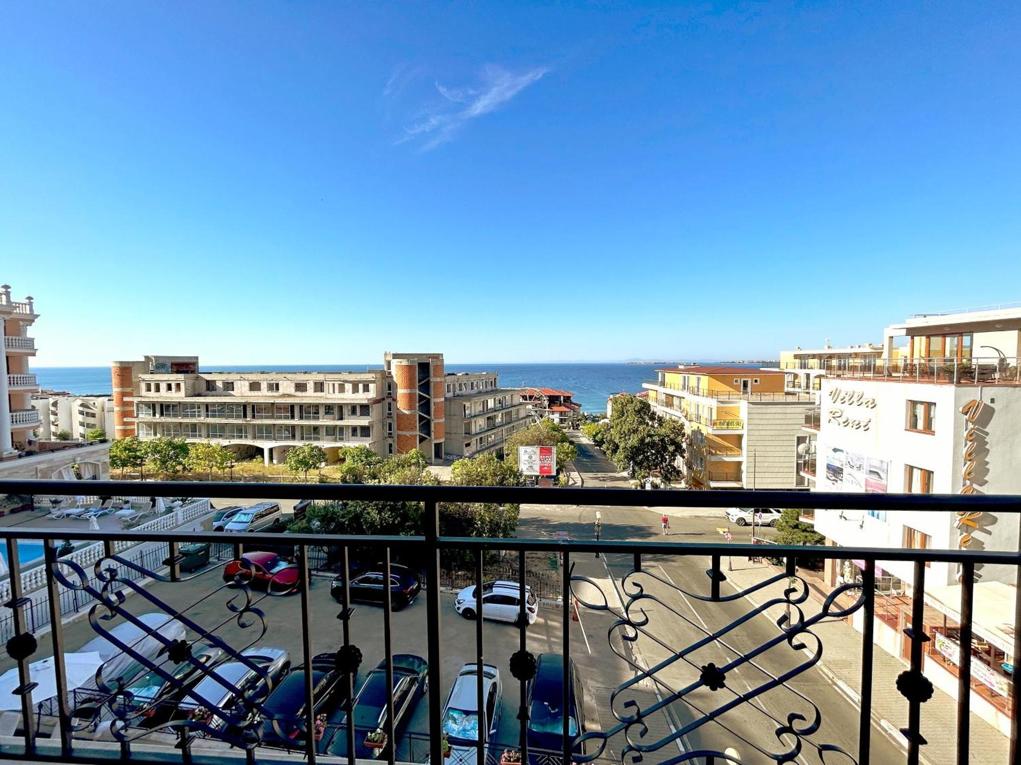 Apartment Calabria Sveti Vlas Bagian luar foto